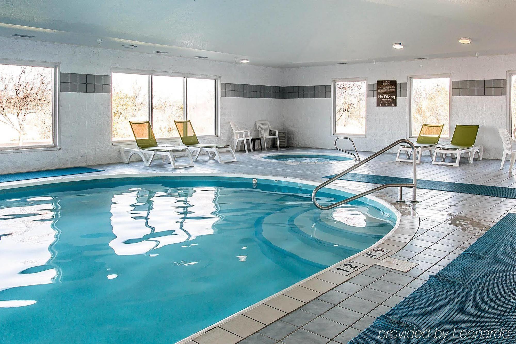 Bluffton Inn & Suites Dış mekan fotoğraf